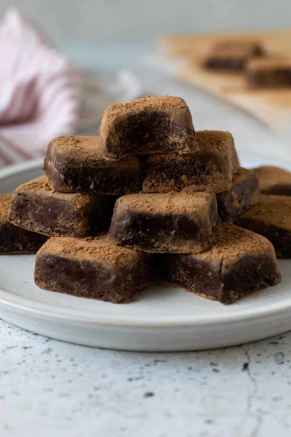 2-Ingredient Chocolate Truffles